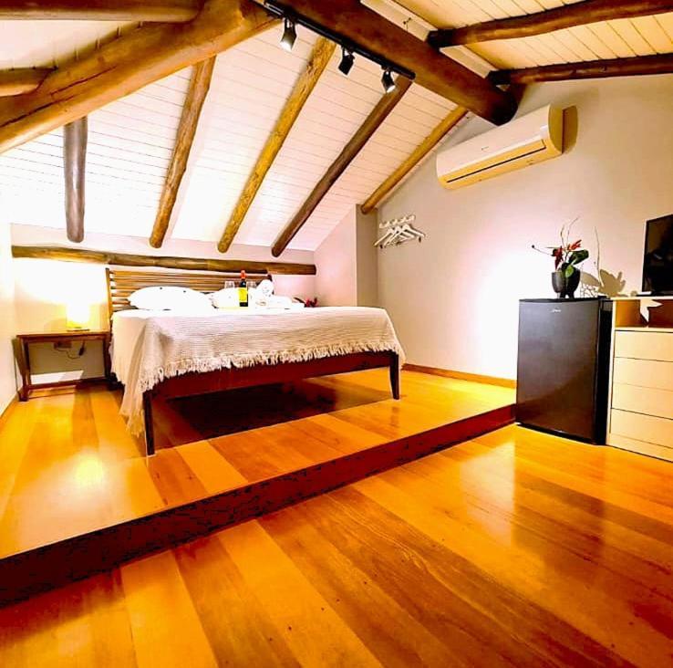 Dream Studio Maresias Surf E Lazer 50M Da Praia Сан-Себастьян Экстерьер фото